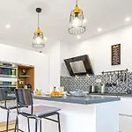 Appartamento Somptueux - Piscine Privée - Parking