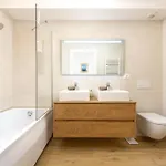 Appartamento Somptueux - Piscine Privée - Parking Mentone