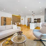 Appartamento Somptueux - Piscine Privée - Parking *