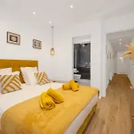 Appartamento Somptueux - Piscine Privée - Parking Mentone