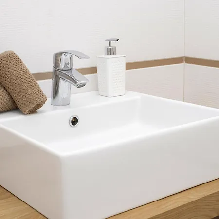 Apartment Somptueux - Piscine Privee - Parking Menton